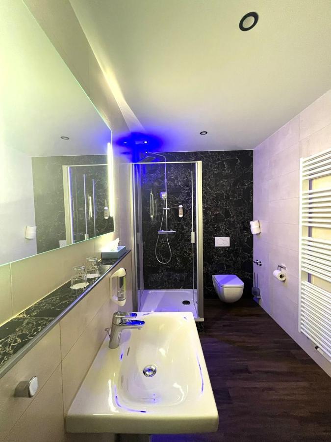 Hotel Gasthof Metzgerei Drei Linden Фульда Экстерьер фото